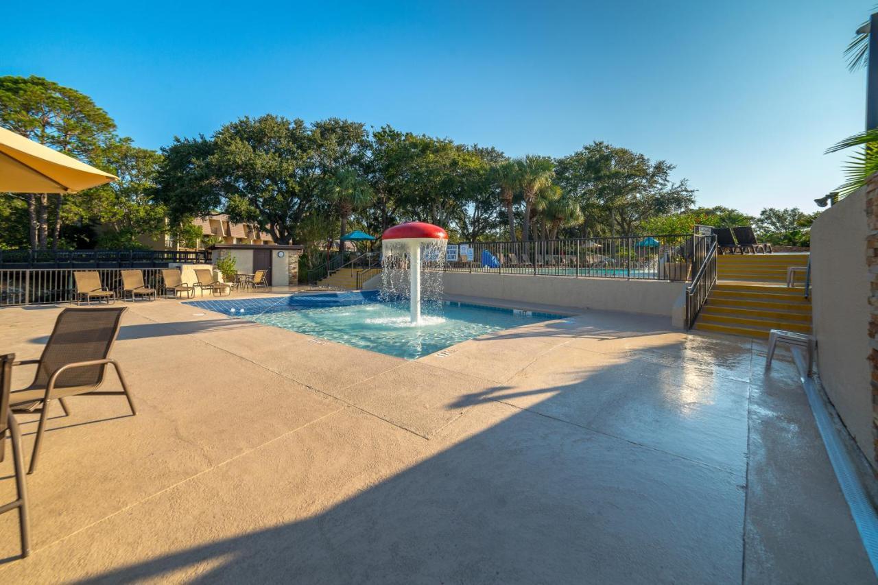 Island Club Condos Hilton Head Island Bagian luar foto